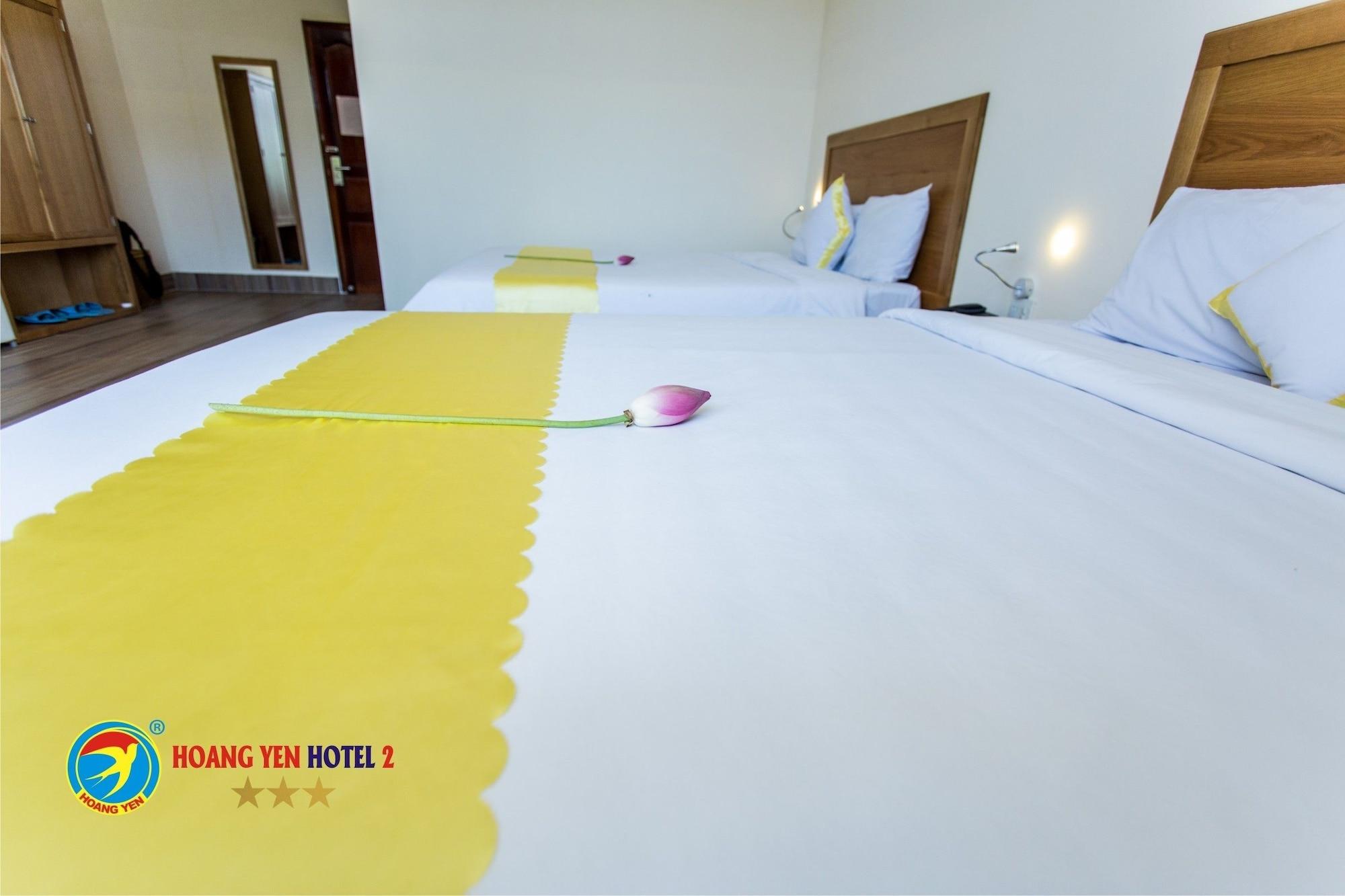 Hoang Yen Hotel 2 Quy Nhon Exterior photo