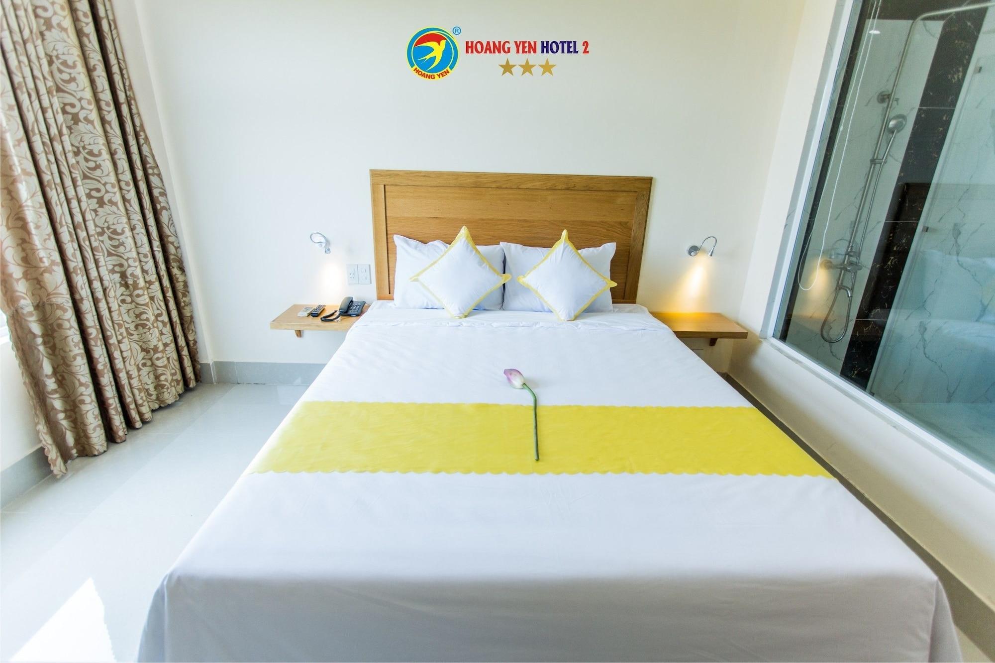 Hoang Yen Hotel 2 Quy Nhon Exterior photo
