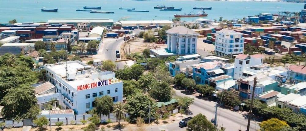Hoang Yen Hotel 2 Quy Nhon Exterior photo